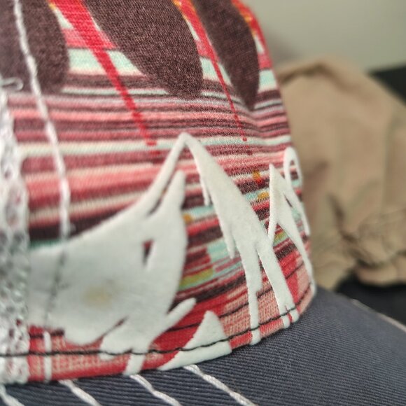 Pistil McKinley Trucker Hat Cap Snap Back Adjustable Mesh Mountain Aztec Logo - Picture 7 of 10